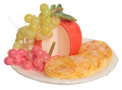 (image for) Miniature Cheese and Crackers and Grapes
