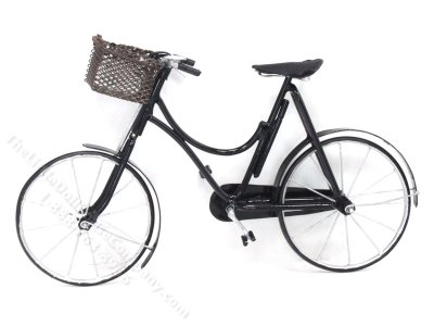 (image for) Colin & Yvonne Roberson CYR Artisan Bicycle for Dollhouses