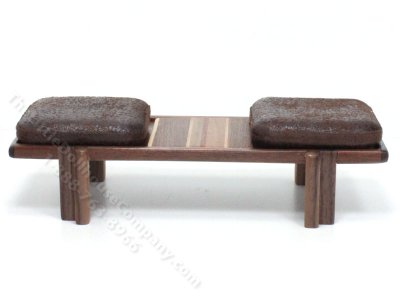 (image for) Miniature Coffee Table Bench by PRD Miniatures