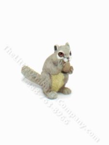 (image for) Miniature Grey Squirrel with Nut for Dollhouses