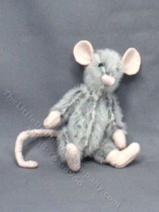 (image for) Miniature Stuffed Mouse by Betty Miniaturen