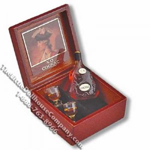 (image for) Dollhouse Scale Model Boxed Cognac Set