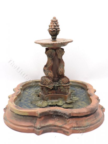 (image for) Miniature Handmade Non-Functional Aged Fountain