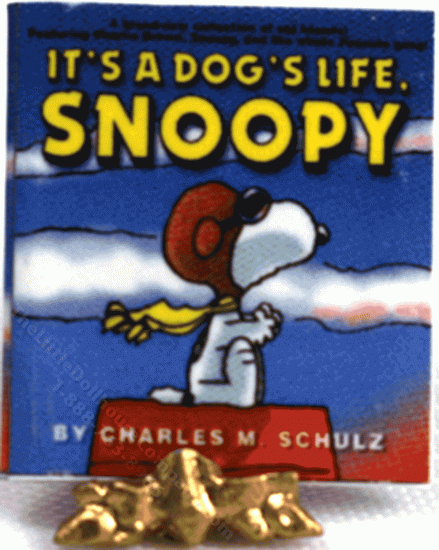 (image for) Miniature 'It's a Dog's Life Snoopy' Comic Collection