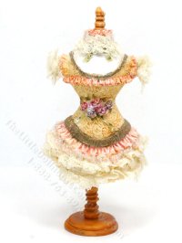 (image for) Miniature Dressed Resin Mannequin for Dollhouses