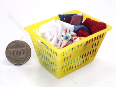 (image for) Miniature Full Wash Basket for Dollhouses