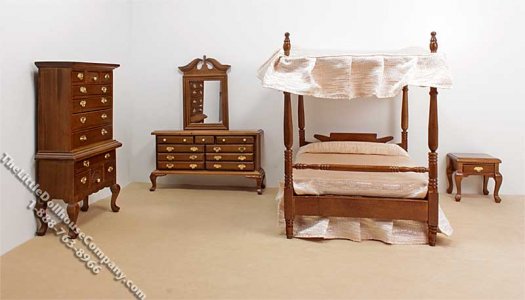 (image for) Miniature 5 Piece Canopy Bedroom Set for Dollhouses