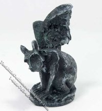 (image for) Miniature Gargoyle on Stone for Dollhouses