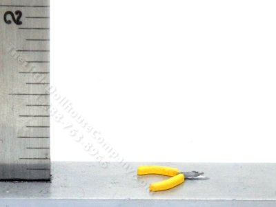 (image for) Dollhouse Scale Model Needle Nose Pliers, Chrome Color / Yellow