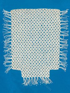 (image for) Miniature Hand Woven Lace Bedspread for Dollhouses