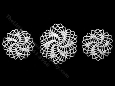 (image for) Miniature Set of 3 Doilies for Dollhouses