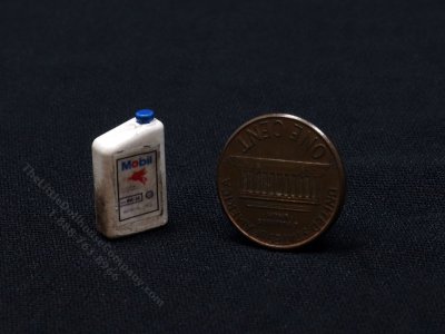 (image for) Miniature Mobil Oil Bottle for Dollhouses