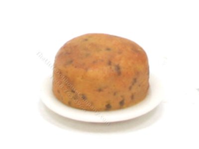 (image for) 1/2 Scale Miniature Fruit Cake by Charlotte Willmott