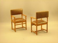 (image for) Two Chairs Set Walnut