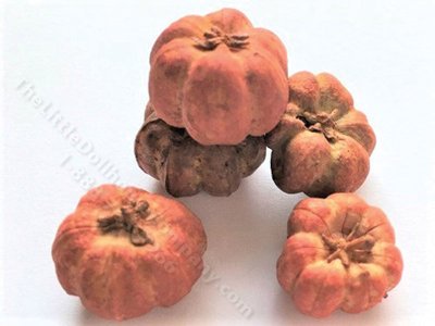 (image for) Miniature Pack of 6 Pumpkins for Dollhouses