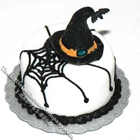 (image for) Dollhouse Scale Model Witch's Hat/Spider Web Cake