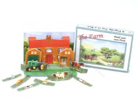 (image for) Miniature Pop-Up Toy Farm in a Box