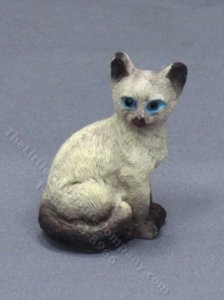 (image for) Miniature Sitting Siamese Cat for Dollhouses