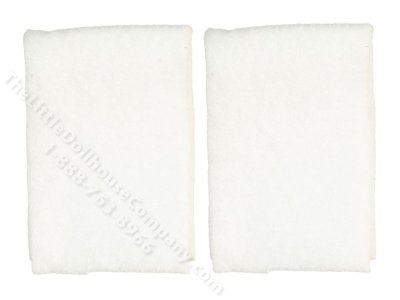 (image for) Miniature White Blankets for Dollhouses (2pcs)
