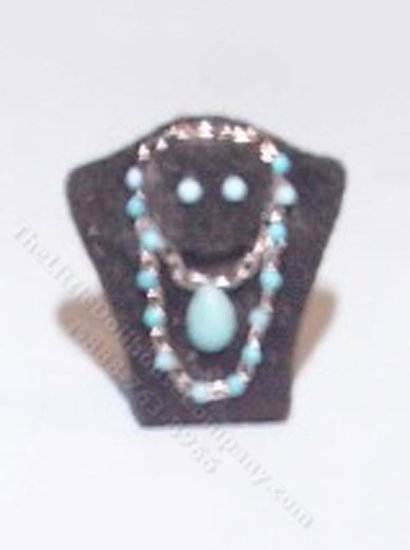 (image for) Miniature Turquoise Necklace Kit for Dollhouses