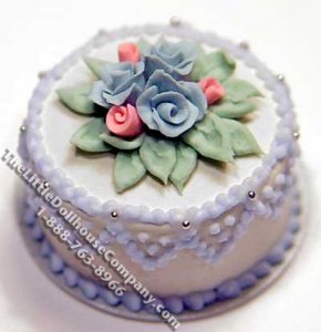 (image for) Dollhouse Scale Model Blue Lace Cake