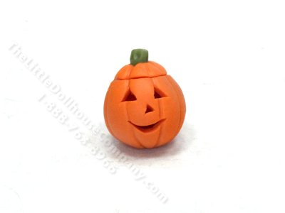 (image for) Miniature Carved Pumpkin by Charlotte Willmott