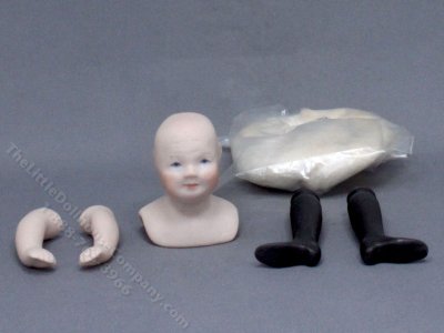 (image for) Miniature Elderly Woman Doll Kit