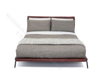 (image for) Miniature Burgundy Leather Bed with Bedding by PRD Miniatures