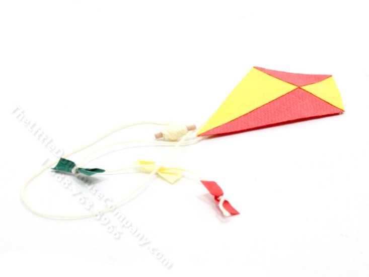 (image for) Miniature Kite for Dollhouses