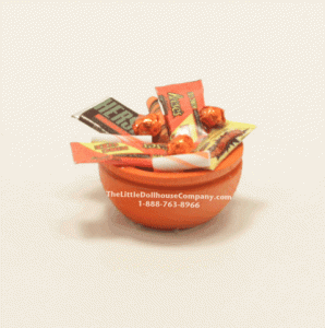 (image for) Miniature Filled Halloween Treat Bowl for Dollhouses