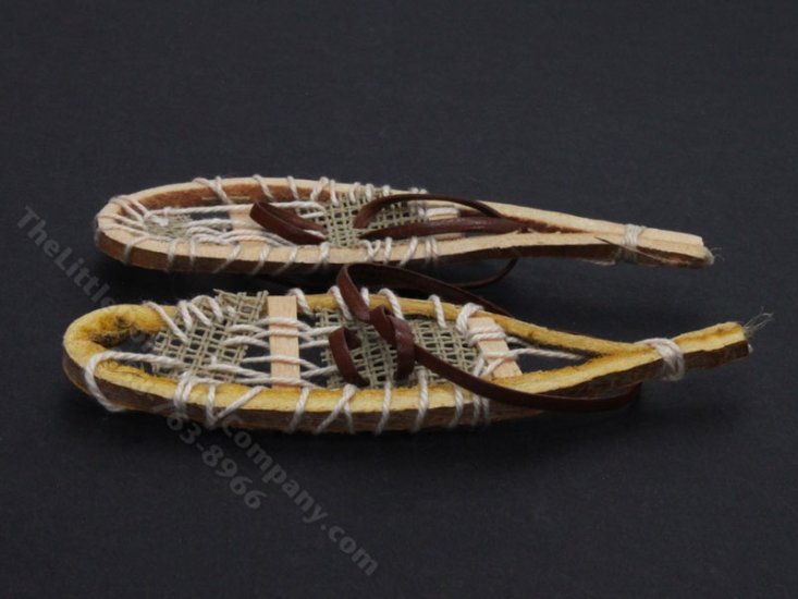 (image for) Miniature Snowshoes for Dollhouse