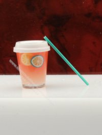 (image for) Miniature Fruit Punch in Large Take Away Cup for Dollhouses