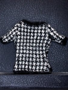 (image for) Miniature Black and White Handknit Houndstooth Sweater