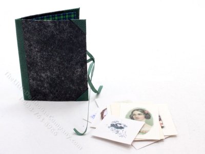 (image for) Miniature Artist's Portfolio for Dollhouses