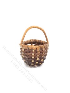 (image for) Miniature Woven Basket with Handle for Dollhouses