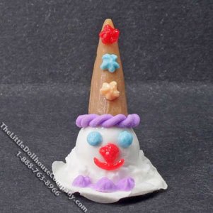 (image for) Miniature Ice Cream Clown for Dollhouses