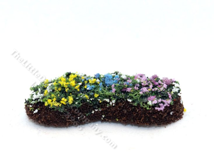 (image for) Garden Delights in Flower Bed 1:48 Scale for Dollhouses
