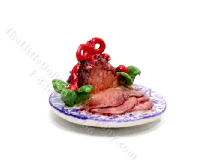 (image for) Miniature Christmas Roast on a Decorative Plate