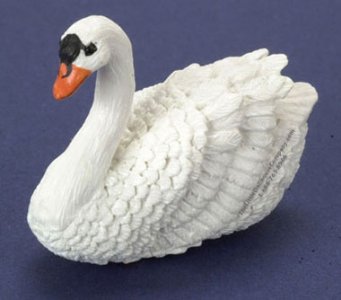 (image for) Dollhouse Scale Model White Swan