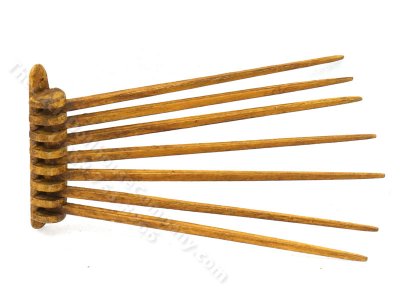 (image for) Miniature Handmade Farmhouse Drying Rack