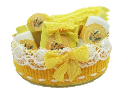 (image for) Miniature Spa Basket in Yellow for Dollhouses