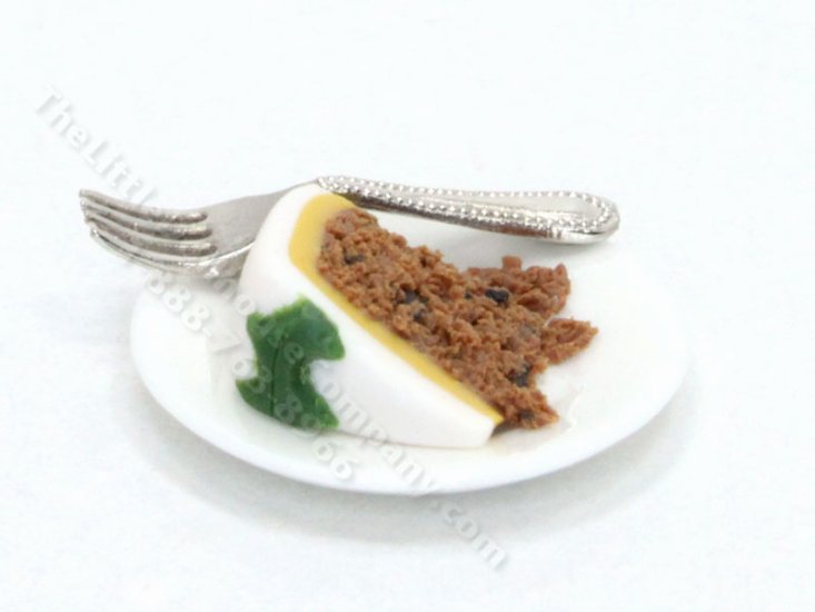 (image for) Christmas Cake Slice by Charlotte Willmott