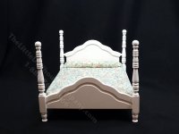 (image for) Miniature White 4-Poster Bed with Blue Sheets For Dollhouses