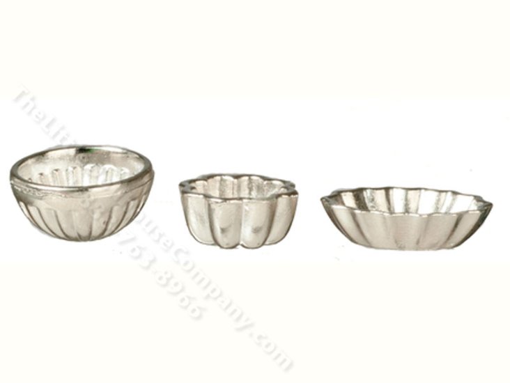 (image for) Miniature Set of 3 Bundt Cake Pans For Dollhouses
