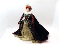 (image for) Miniature Handcrafted Vintage Medieval Green Noblewoman