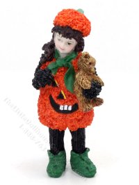 (image for) Miniature Child in Pumpkin Costume