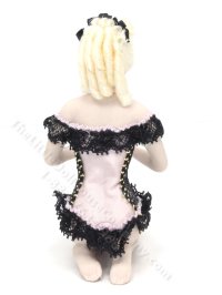 (image for) Kneeling Blonde Haired Dancer by Patsy Thomas