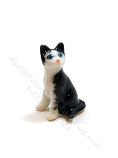 (image for) Miniature Sitting Cat Statuette for Dollhouses