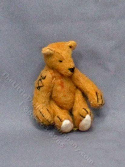 (image for) Miniature Mended Stuffed Blonde Bear by Betty Miniaturen