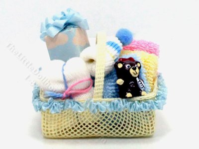 (image for) Dollhouse Miniature Baby Basket